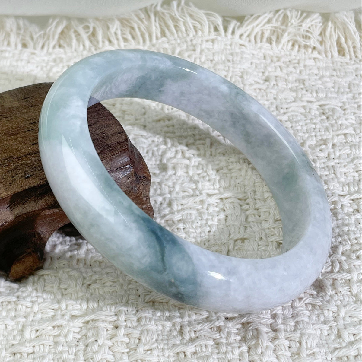 Natural Misty Blue Floating Flowers Type A Jadeite Jade Bangle